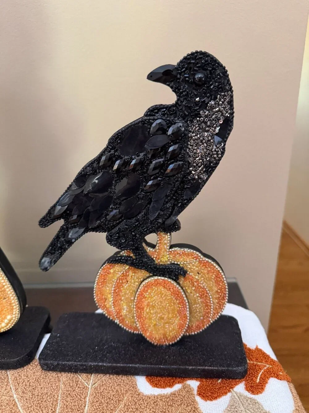 U CHOOSE Halloween table decor SEQUINED/GLITTERY Ghost, Crow, Candy Corn NWT